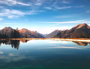 切尔西防线表现不佳，主帅需改进战术