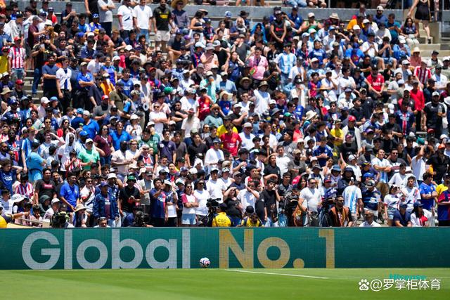 关于火爆！球队大胜对手，跻身下一轮的信息