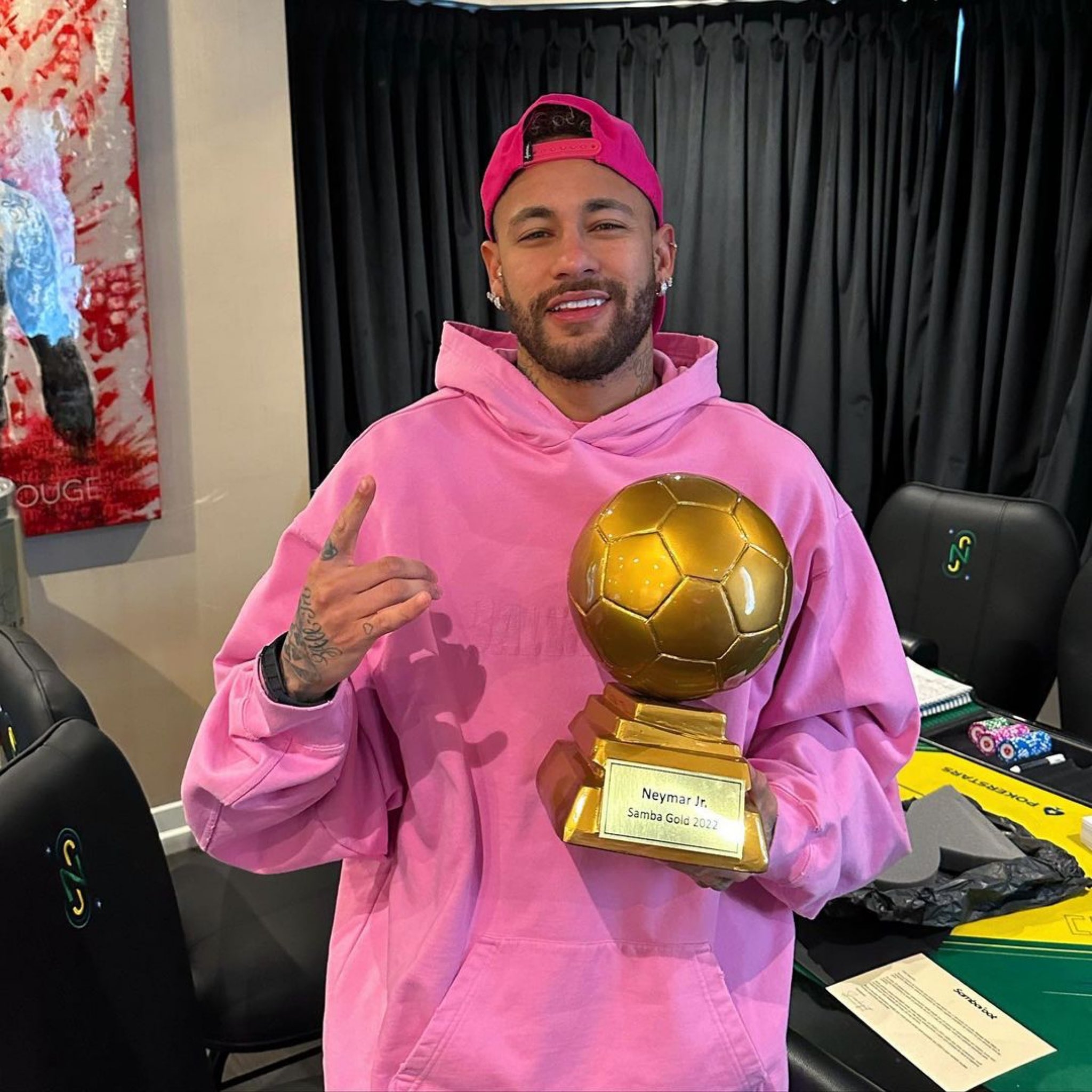 皇家马德里签下巴黎圣日耳曼球星内马尔