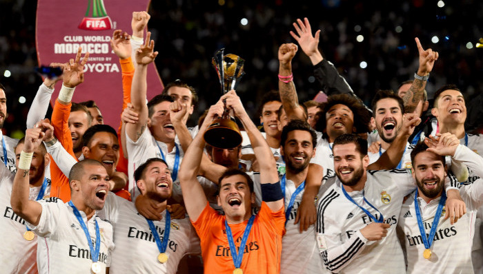 狂欢开启，足坛巨星云集哪里的简单介绍