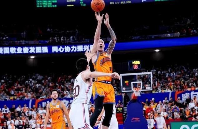 上海男篮不敌山西队，遗憾止步八强的简单介绍