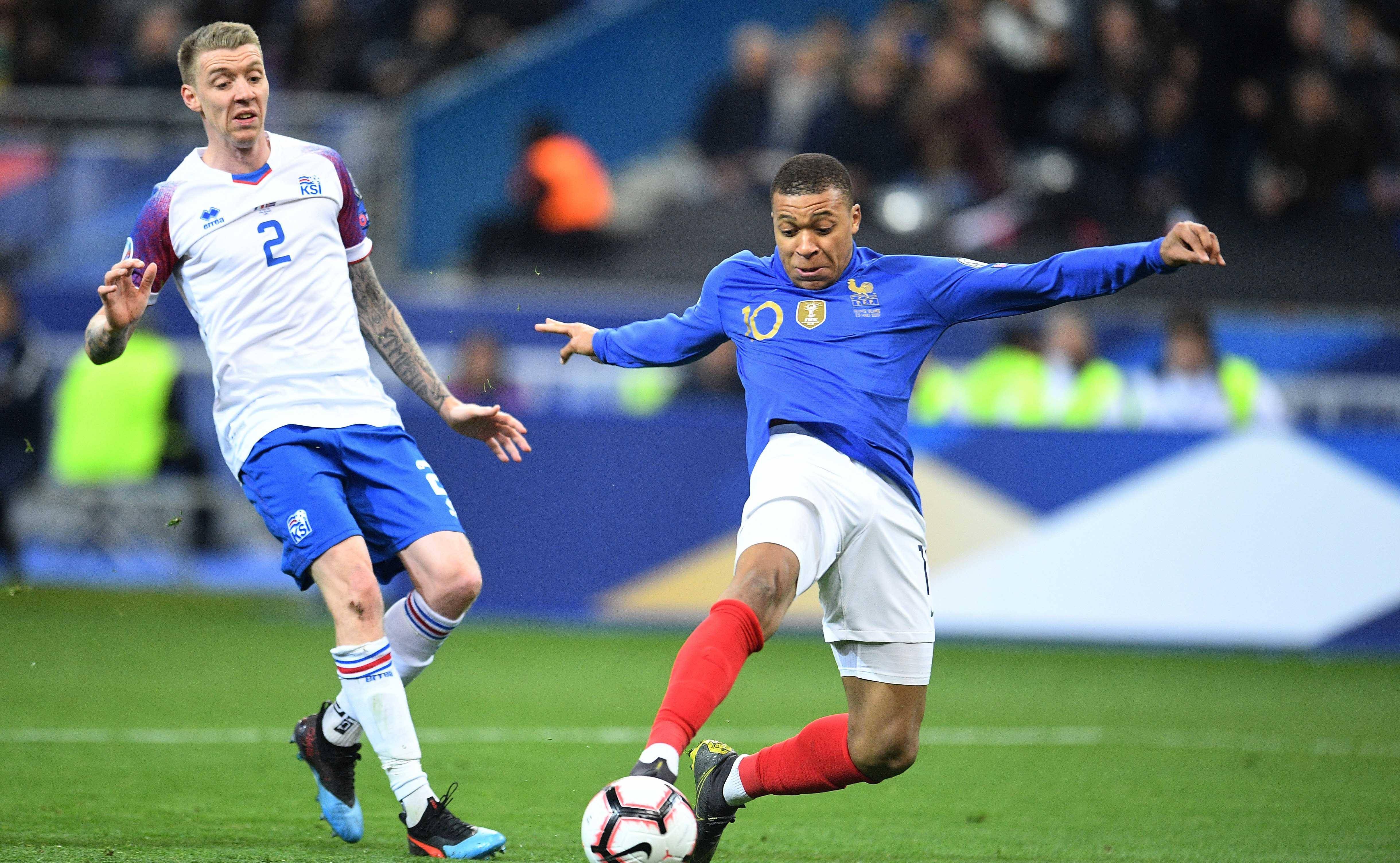 卢森堡队在欧预赛中发挥稳定,排名攀升 卢森堡队在欧预赛中发挥稳定,排名攀升