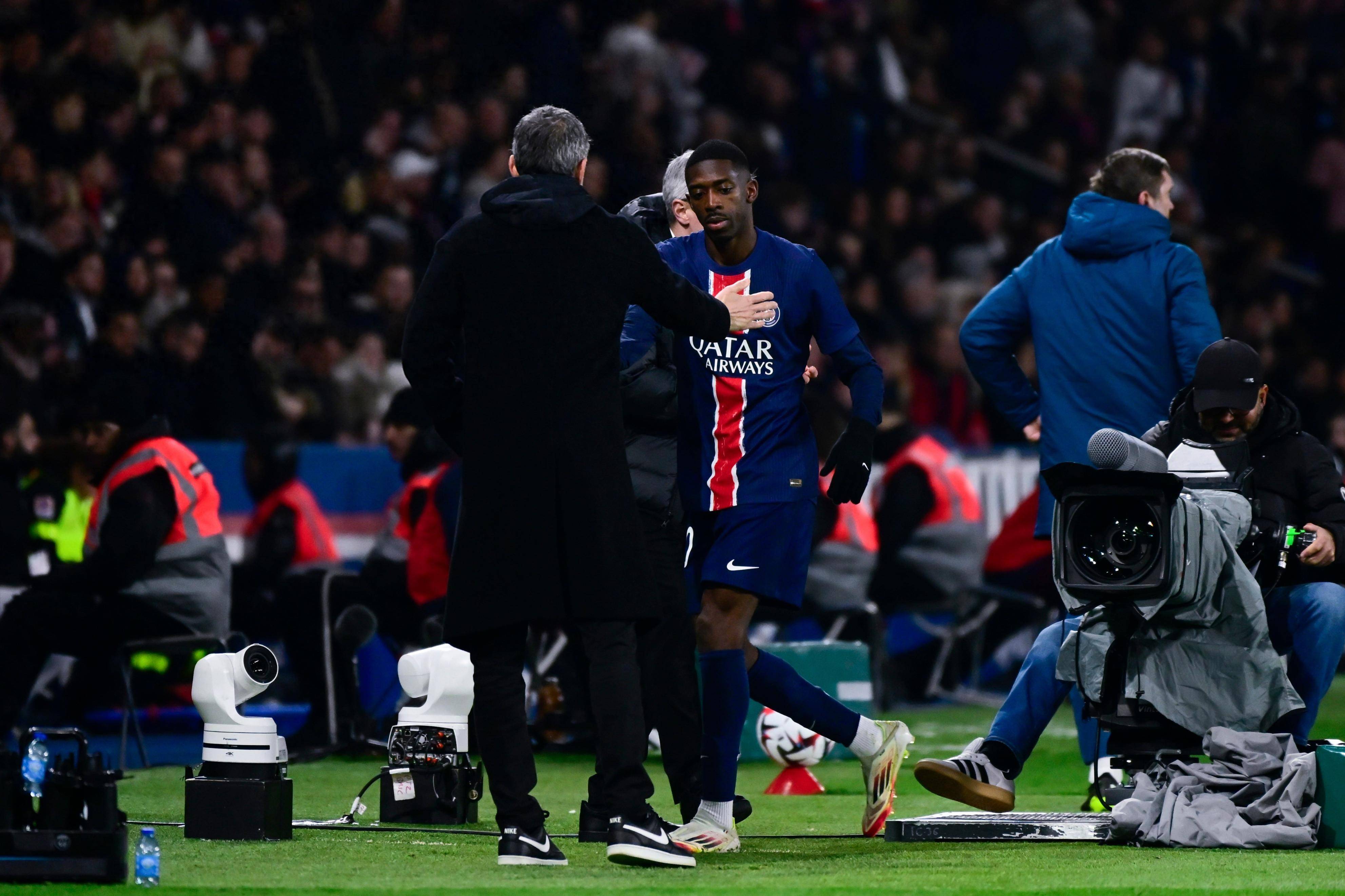 巴黎圣日耳曼豪取十连胜,霸气登顶 巴黎圣日耳曼豪取十连胜,霸气登顶