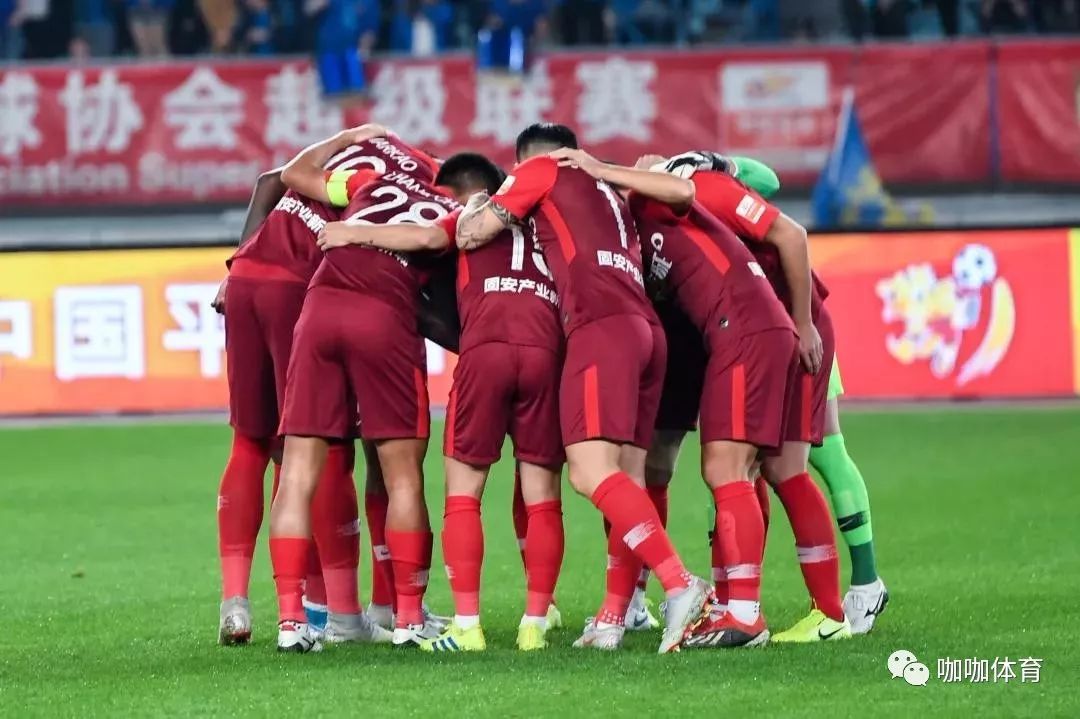 江苏苏宁客场遭遇大比分失利，排名下滑的简单介绍