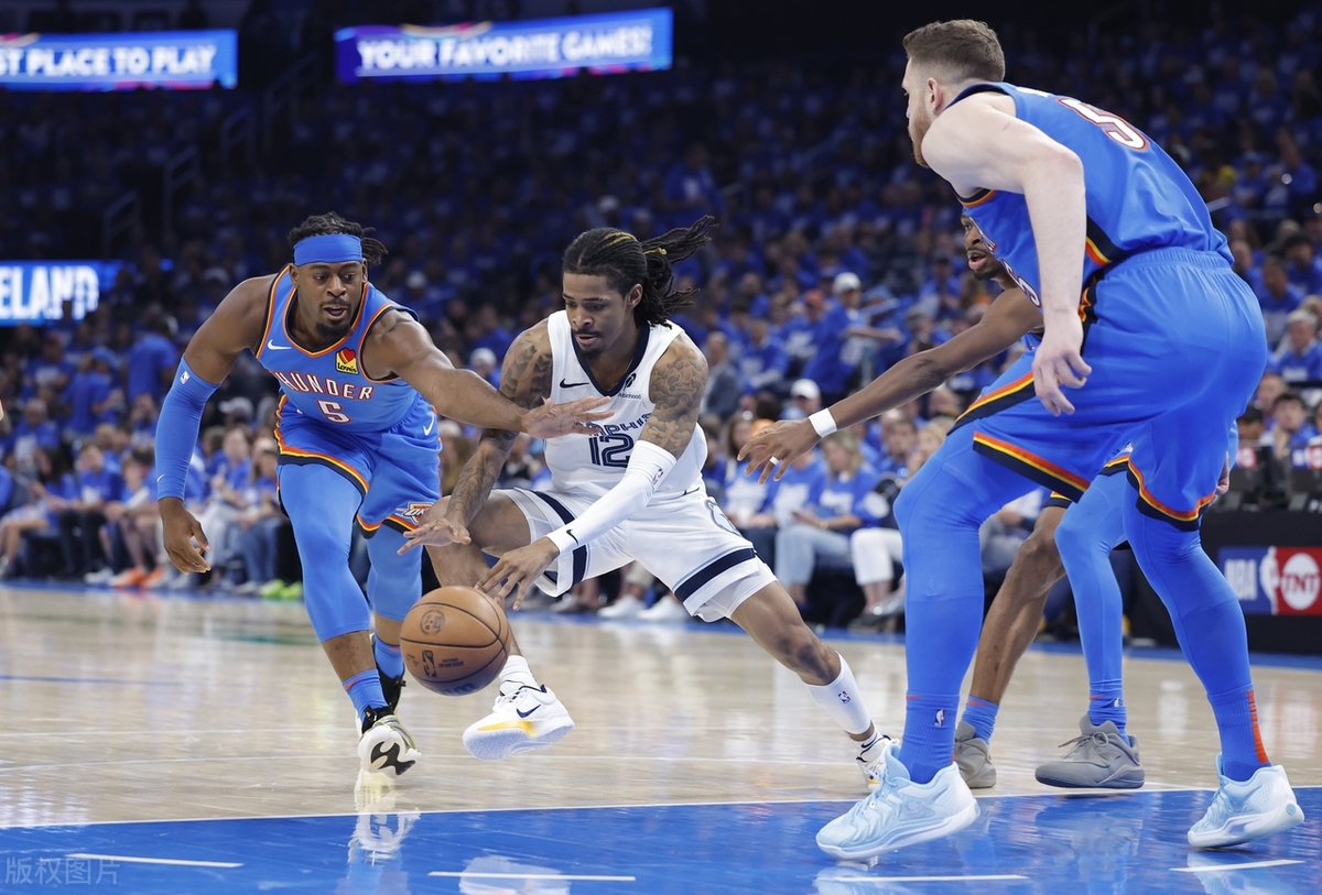 雷霆队大胜对手取胜不费吹灰之力 雷霆队大胜对手取胜不费吹灰之力